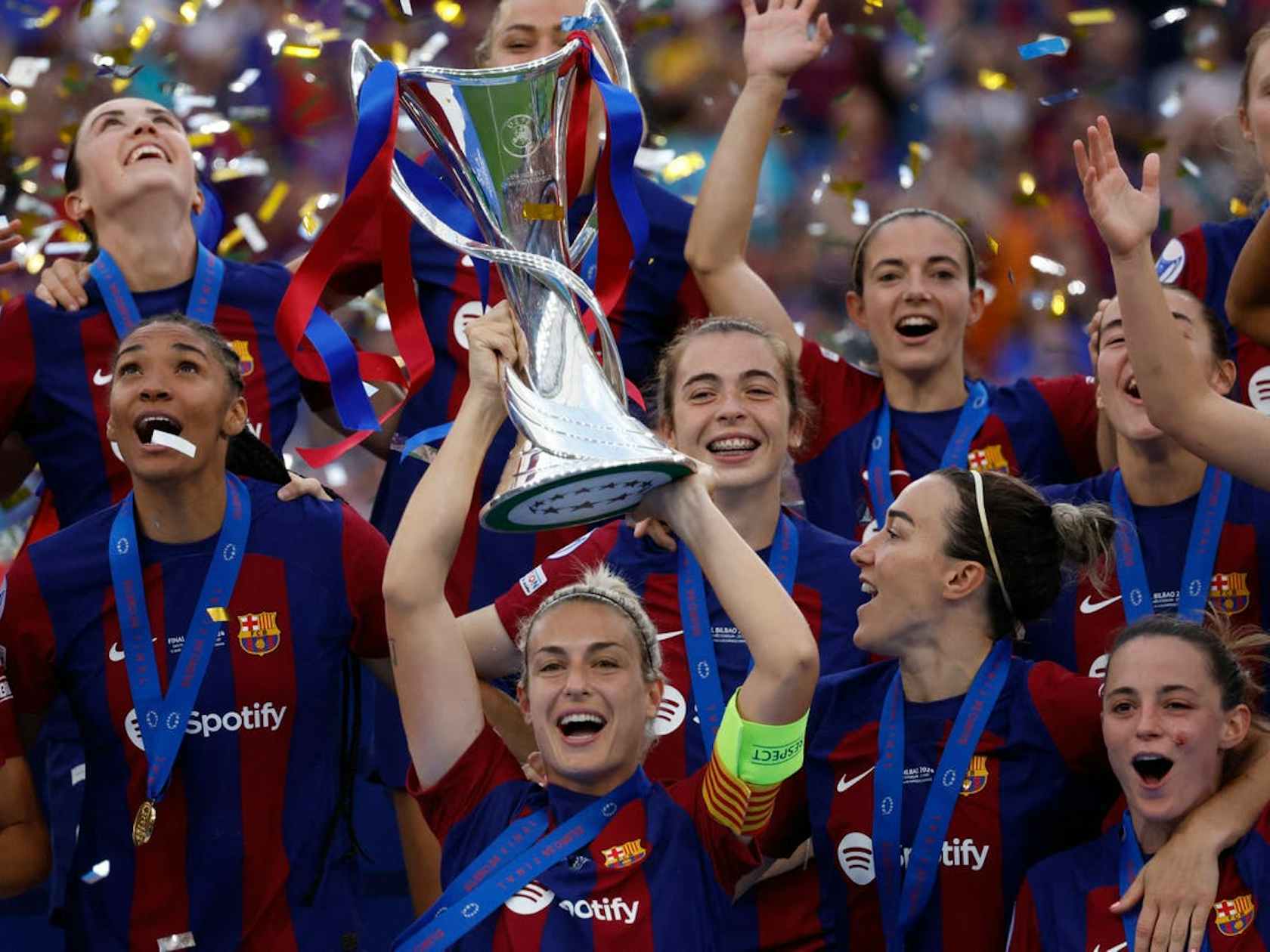 欧洲锦标赛女足决赛现场气氛火爆 欧洲锦标赛女足决赛现场气氛火爆