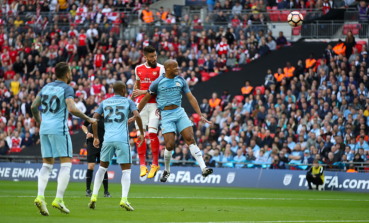 开云官网-防守稳固攻势犀利，帮助球队取胜