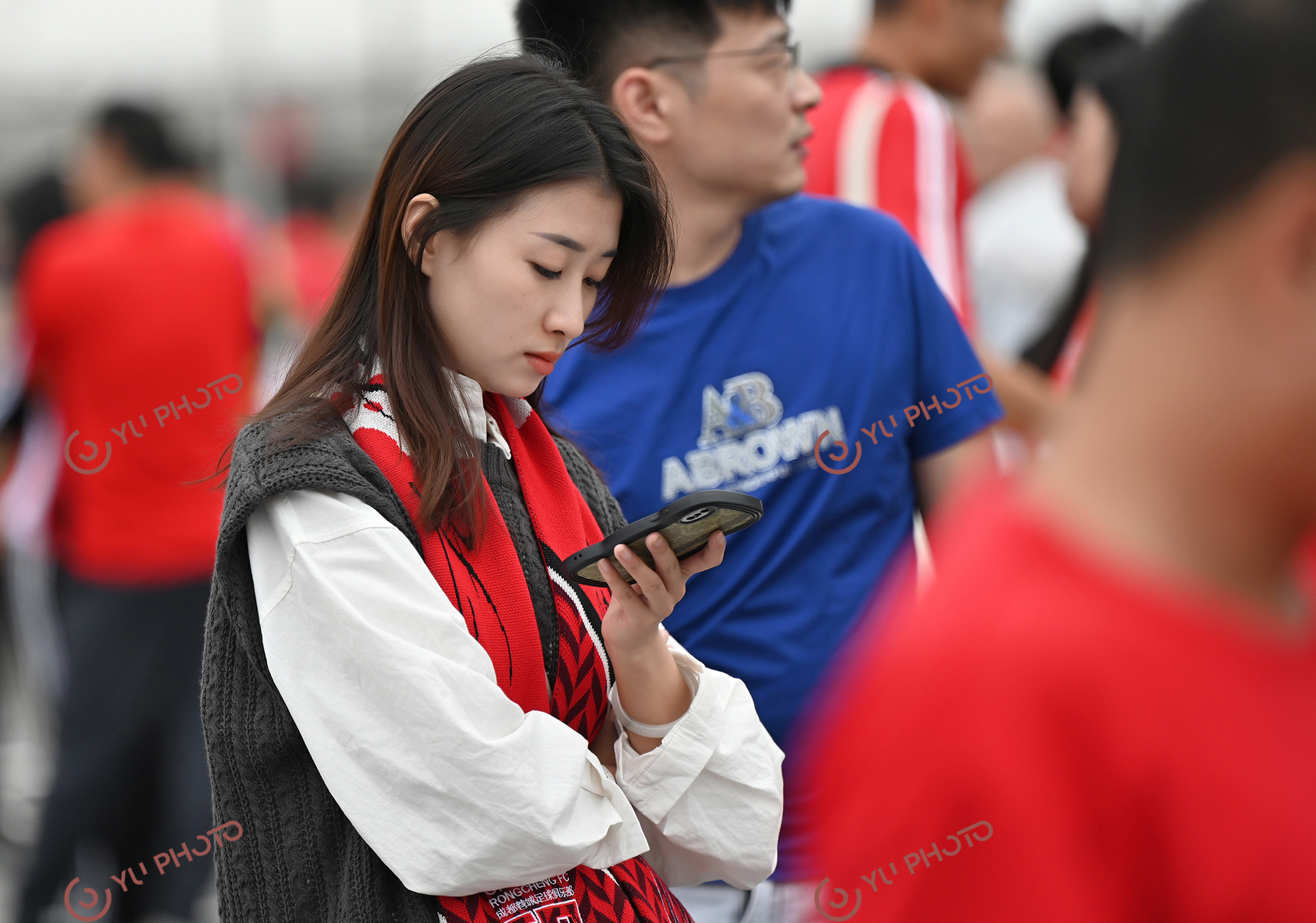 赛场内外花絮曝光,球员生活鲜活有趣 赛场内外花絮曝光,球员生活鲜活有趣