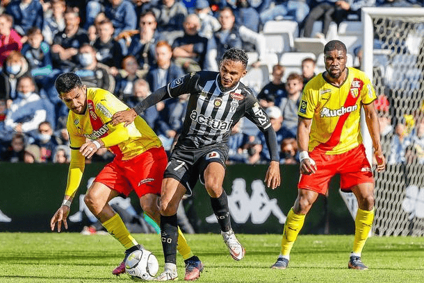 开云体育APP下载-关于斯特拉斯堡主场战胜对手，士气大增的信息