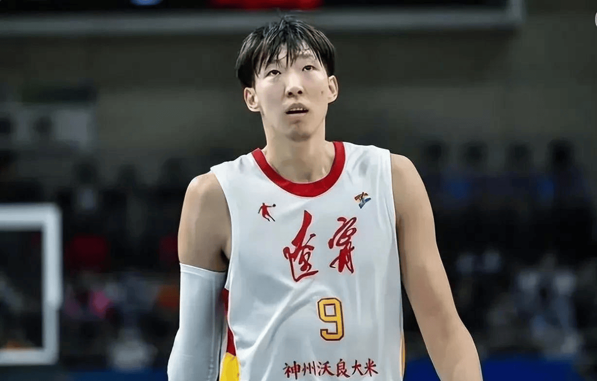 四川男篮取胜,积极备战进一步夺冠 四川男篮取胜,积极备战进一步夺冠