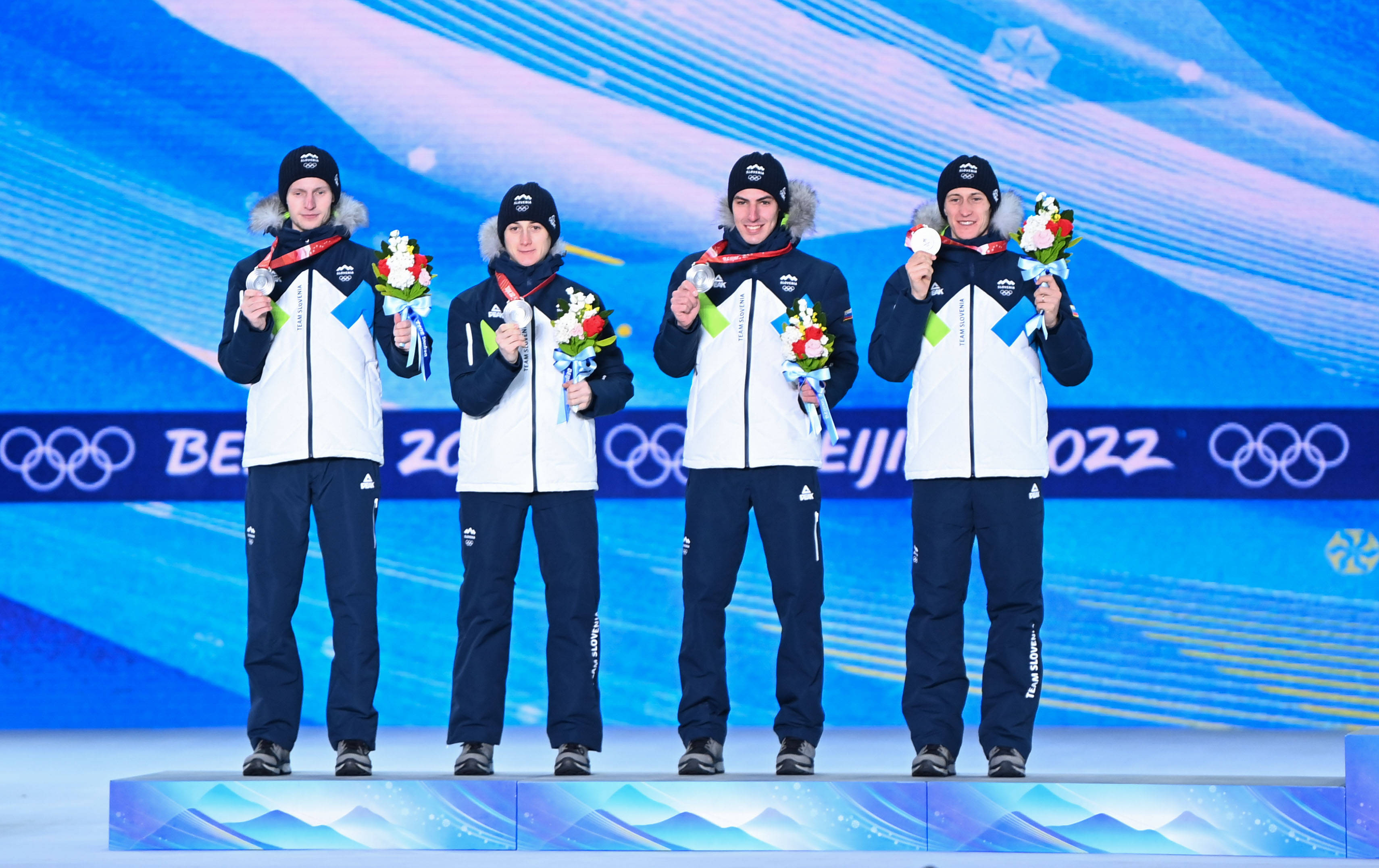 展现实力,斯洛文尼亚代表团勇夺奖牌的简单介绍 展现实力,斯洛文尼亚代表团勇夺奖牌的简单介绍