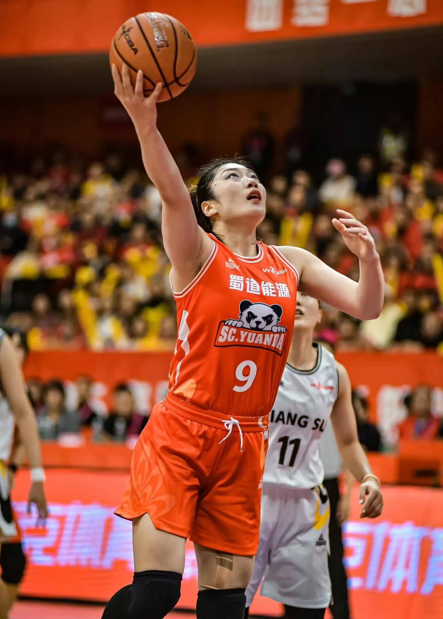 四川队实力擅长，击败江苏舜天