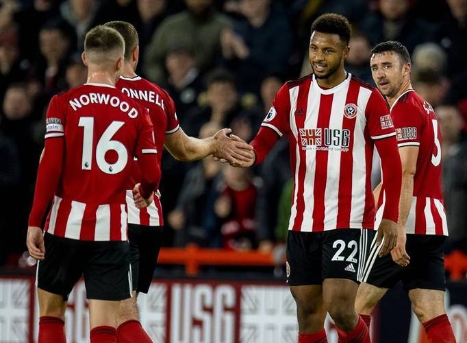 南安普顿抢分成功,英超排名节节攀升的简单介绍 南安普顿抢分成功,英超排名节节攀升的简单介绍