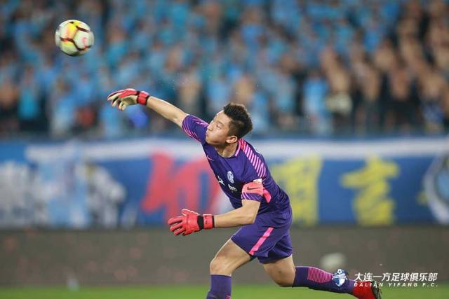 开云下载-关键比赛中，一方取得了宝贵胜利