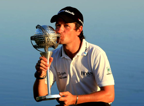 -包含日本游泳名将突破个人最佳，取得突破性胜利的词条