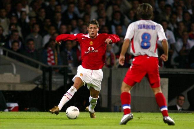 巴萨轻取西班牙，C罗关键助攻英超