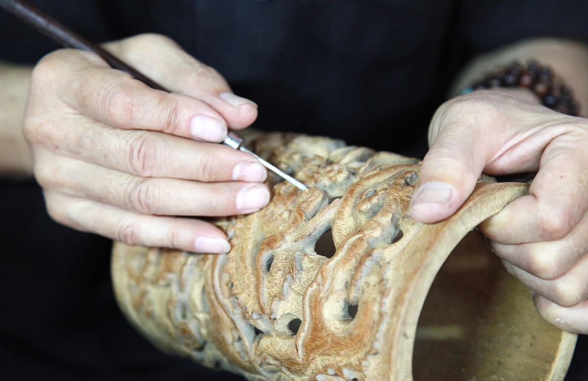 精湛技艺!传控球风令人惊艳 精湛技艺!传控球风令人惊艳