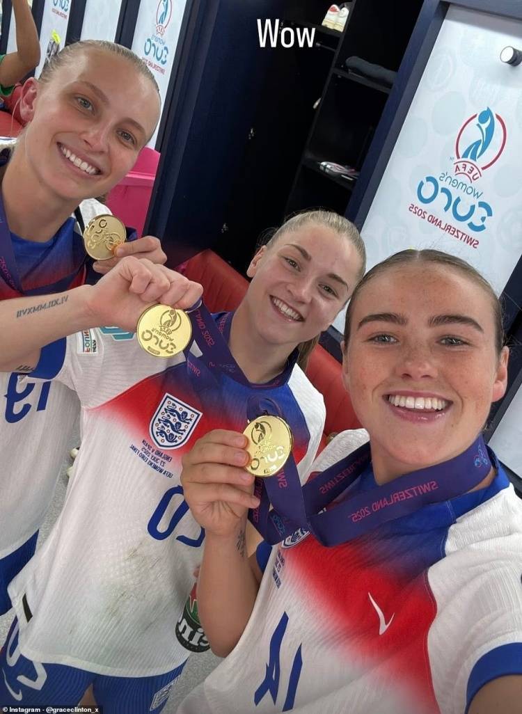 开云体育app-英格兰新生代球员入选，帮助球队夺冠