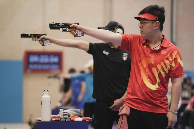 俄罗斯选手荣获射击项目金牌 俄罗斯选手荣获射击项目金牌