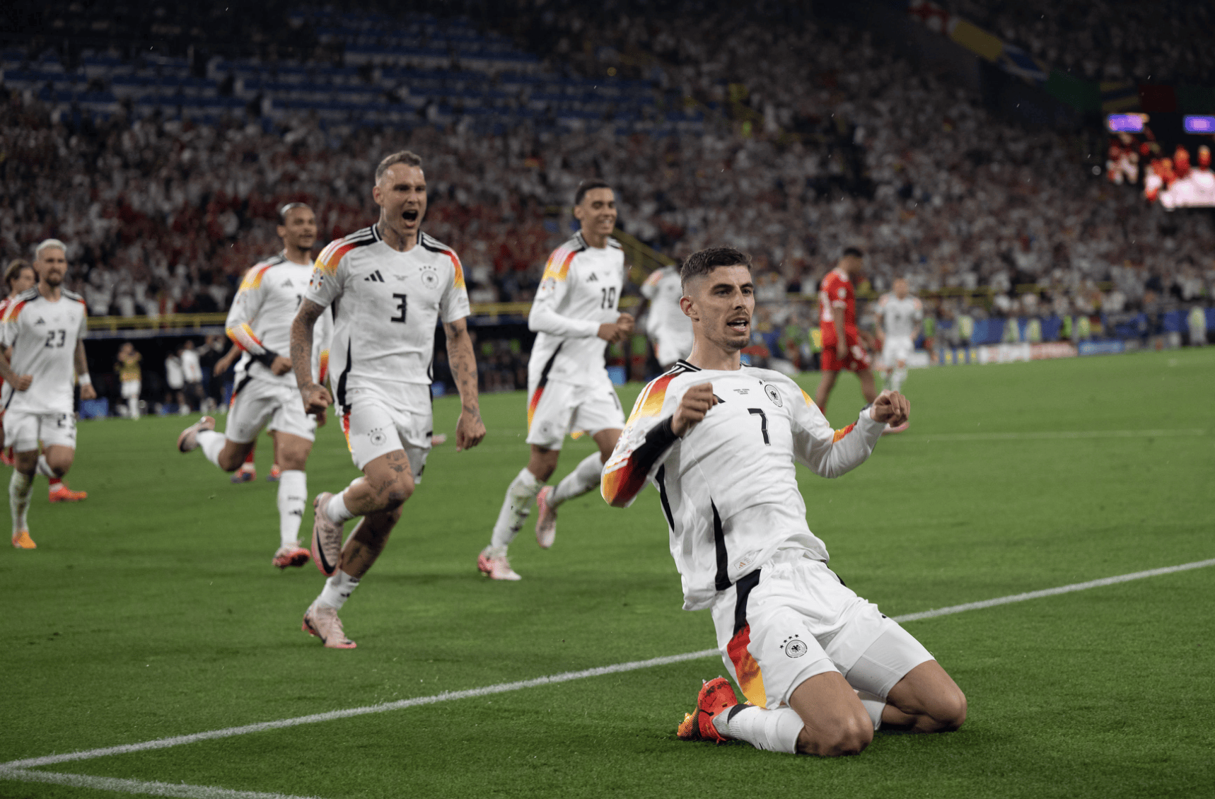 德国队做客葡萄牙,力争晋级关键比赛的简单介绍 德国队做客葡萄牙,力争晋级关键比赛的简单介绍