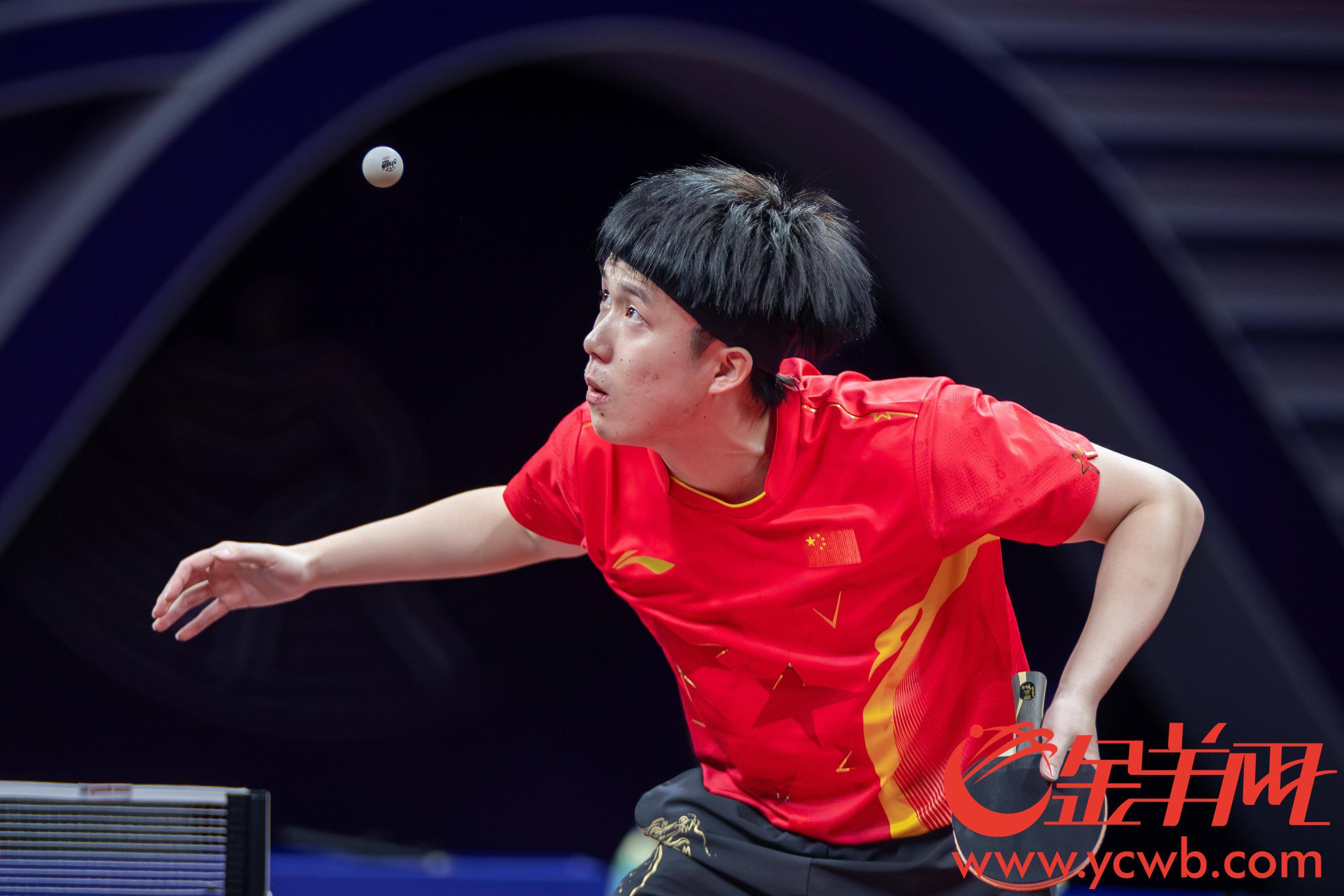 开云下载-韩国队轻取中国队，黄鸭组合扛起全队