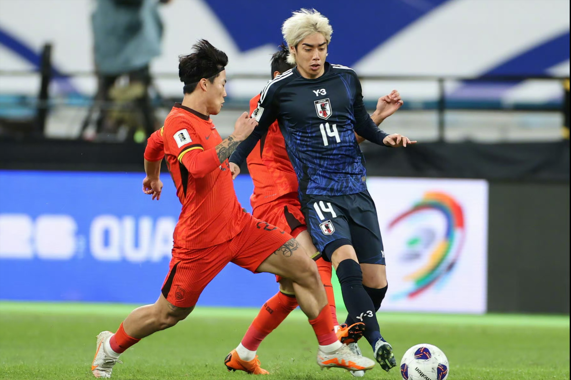 中国队逆转法国队,桃田贤斗统治全场 中国队逆转法国队,桃田贤斗统治全场