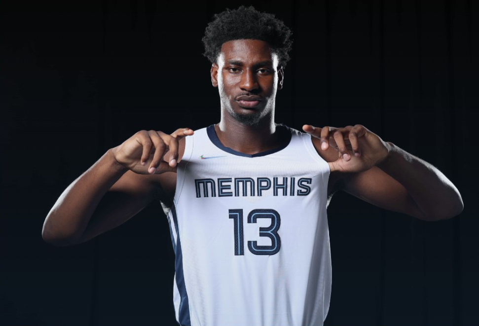 开云体育在线-爵士惊险逆转灰熊，形势堪忧