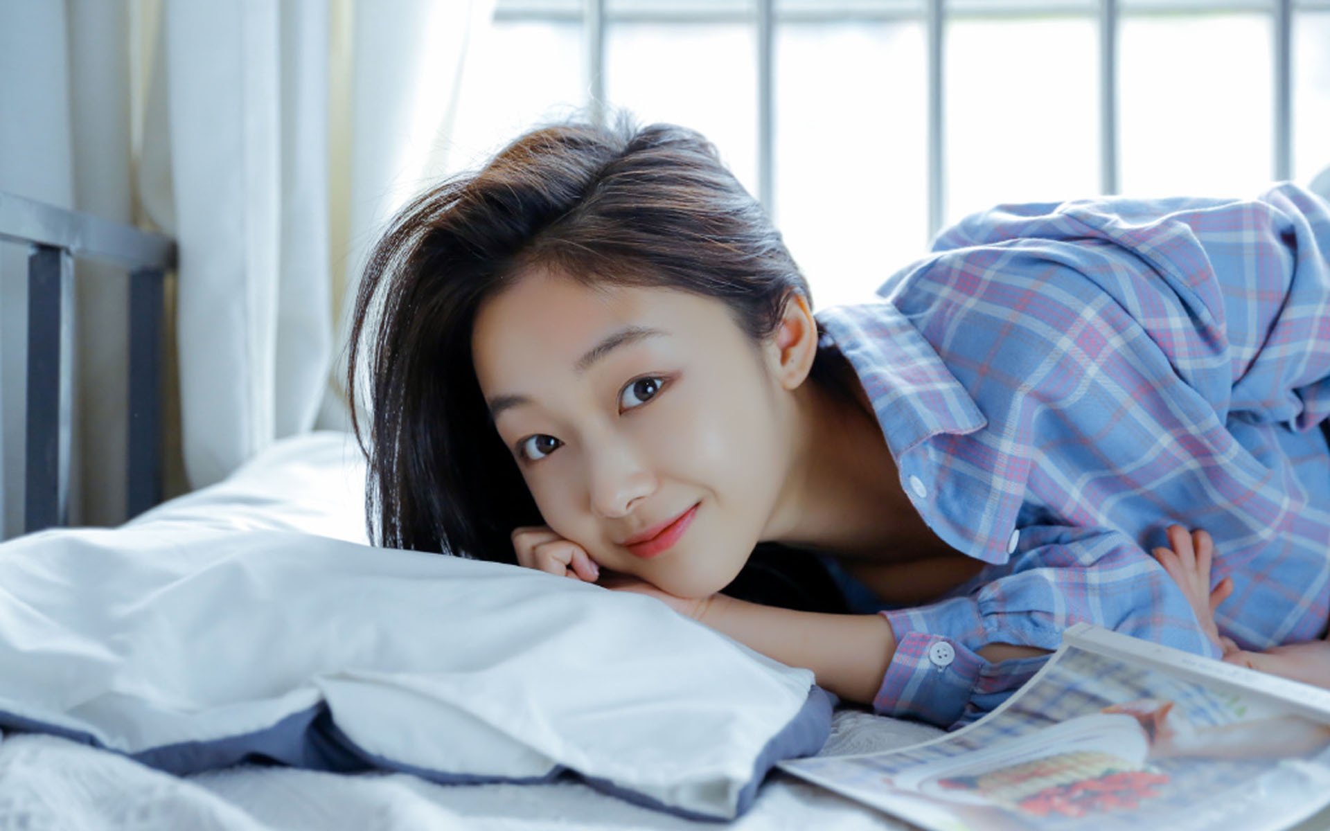 开云体育下载-赛场与棋盘，当篮球撞击地缘