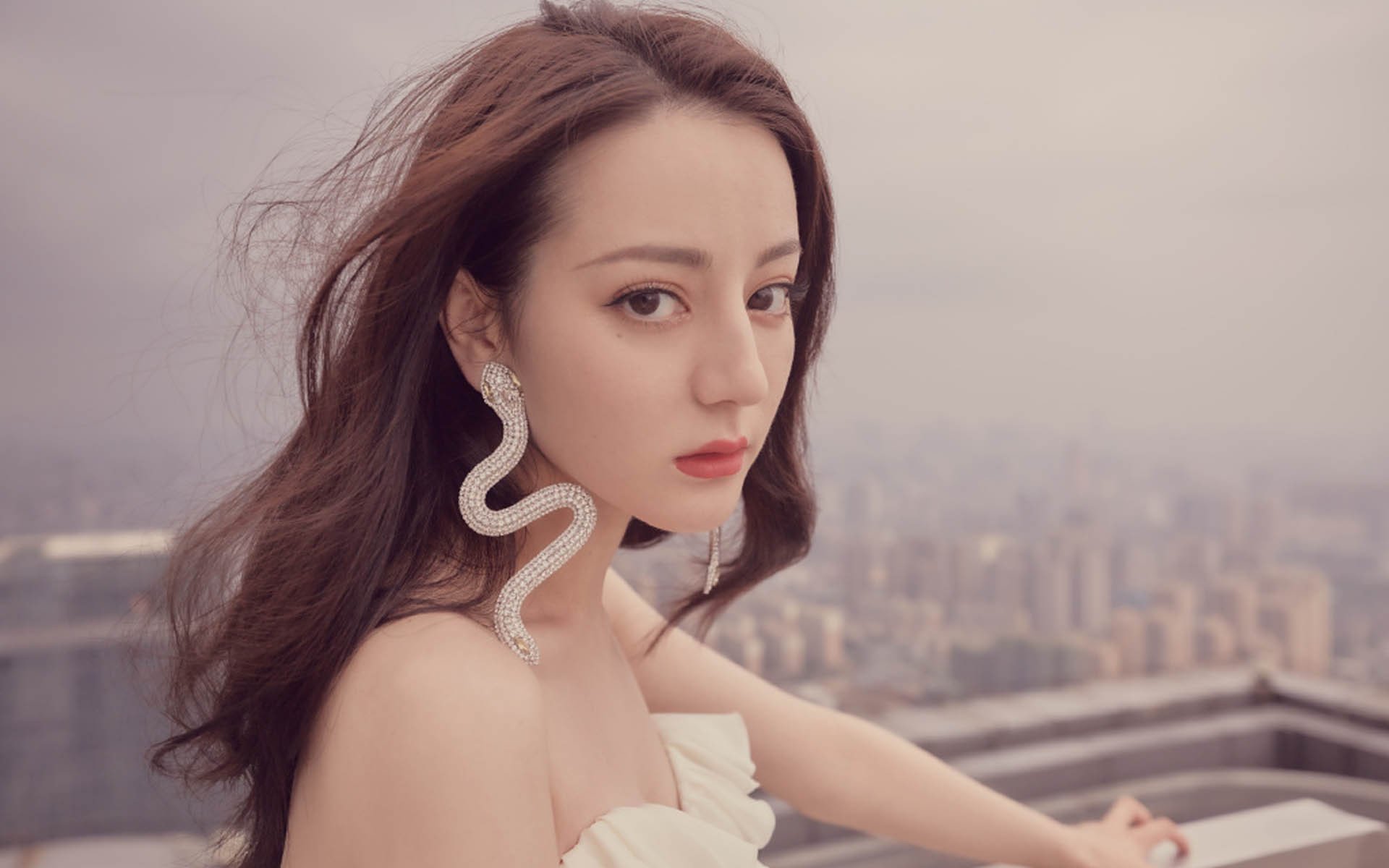 开云下载-跨越大西洋的足球对话，当委内瑞拉节奏与爱尔兰铁血碰撞，劳塔罗成为唯一的答案