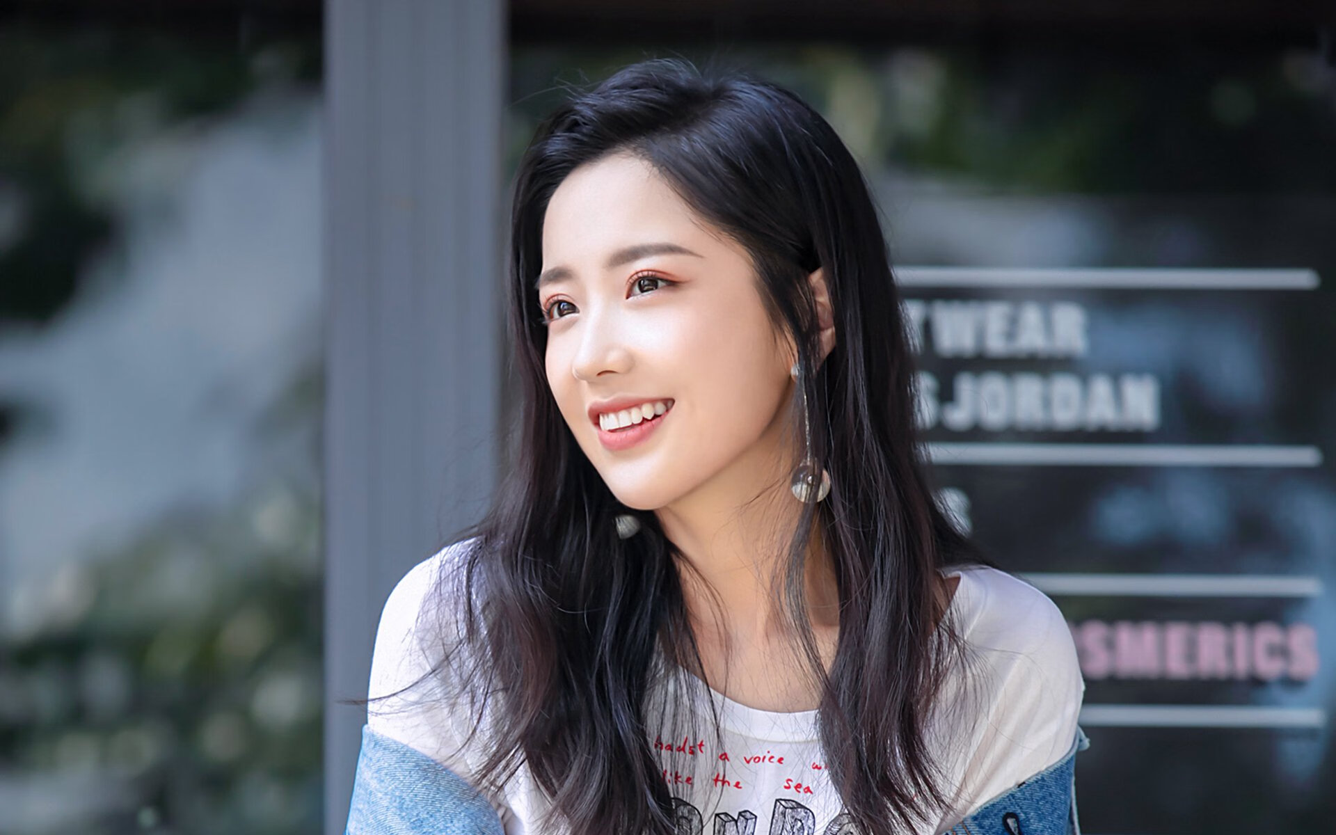 钢铁防线与全能核心，那不勒斯如何用整体防守绞杀乌克兰，拉亚演绎攻防统治力