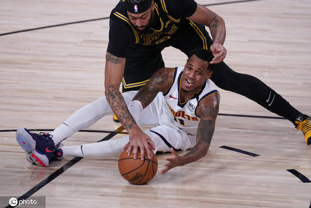 凯尔特人压哨击败掘金，保罗成为关键先生